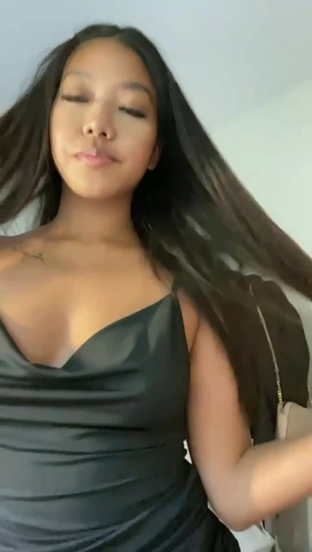 I wanna be your busty angel