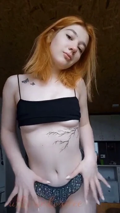 For those who love gingers with big booty and small titties