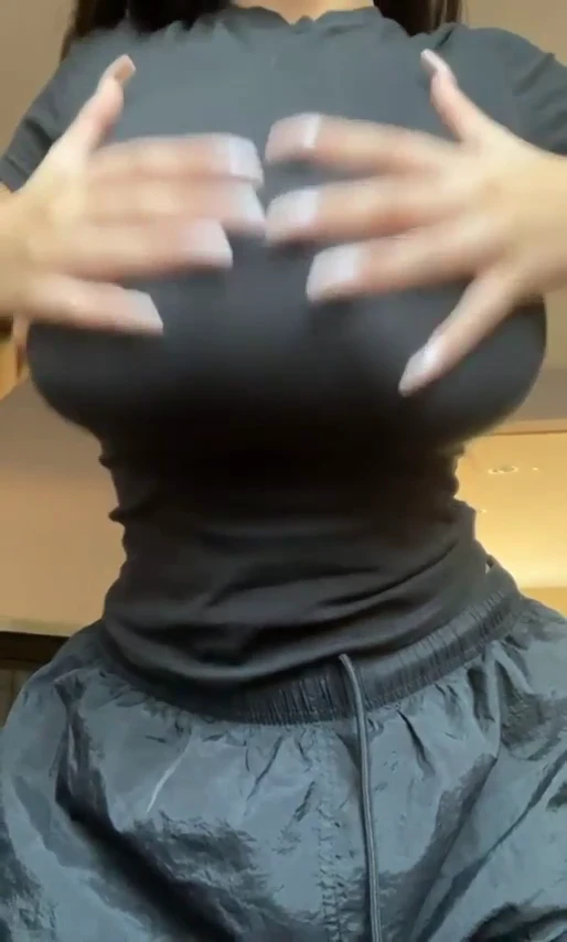 Huge natural titties