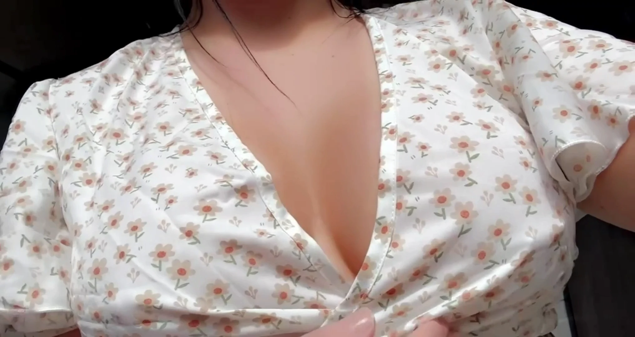 Big titty reveal 🙈 [OC]