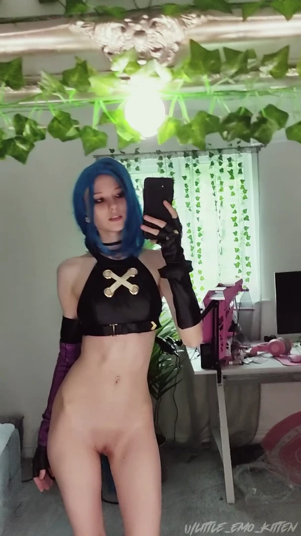I think my figure is similar to Jinx?